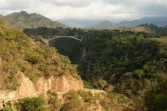 SICT promete licitar en 2026 todos los ejes carreteros prioritarios, pero el avance físico apenas llega al 20% en varias regiones