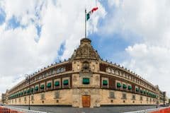 Zócalo/Tenochtitlán cierra hasta nuevo aviso: así opera el Metro y el Metrobús por el 15 y 16 de septiembre