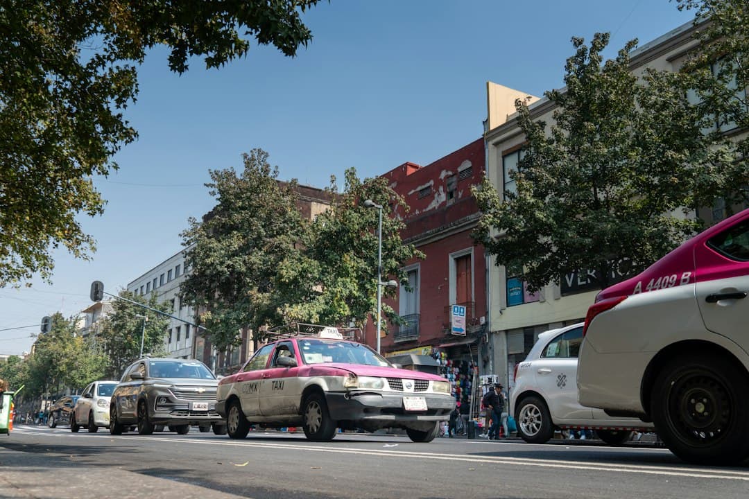 Los datos de movilidad de 2026: el Metro y el Metrobús siguen cargando el peso del país mientras el parque vehicular crece al doble de velocidad (imagen adicional)