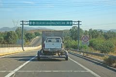 Diputado Mario Zamora plantea modernizar la México 15 en Sinaloa con concreto hidráulico, a razón de 100 km por año