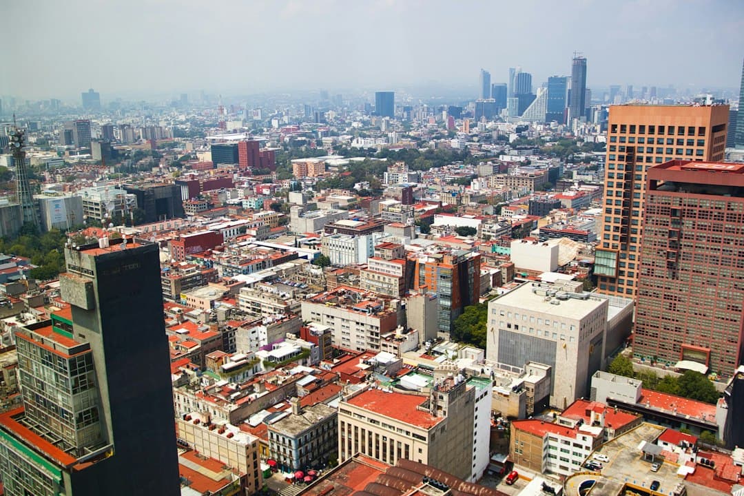 Costo del tráfico en México: 111 horas al año perdidas por persona en congestión, según IMCO