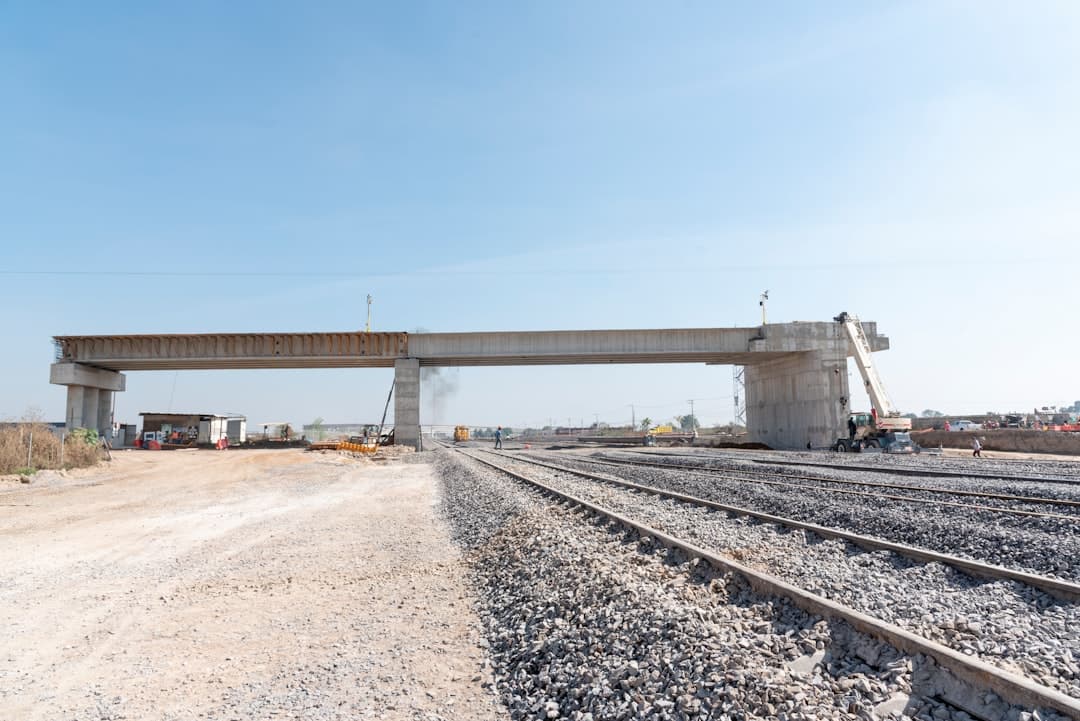 SICT construirá ruta alterna a la México-Querétaro: 81 km entre Arco Norte y San Juan del Río desde noviembre (imagen adicional)