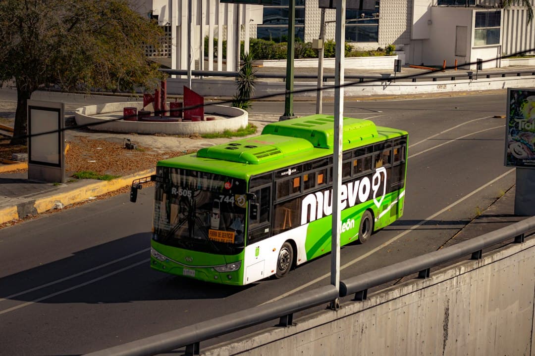 El transporte público en México creció 3.4% en julio y llegó a 270.6 millones de pasajeros (imagen adicional)